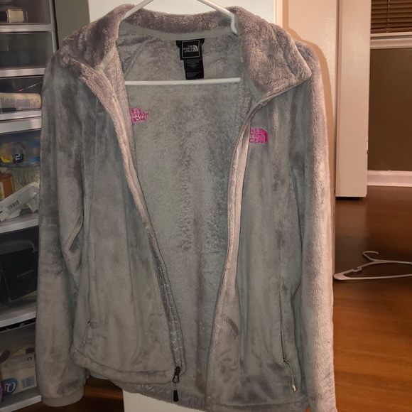 Fuzzy NORTH FACE sweatshirt - Picture 1 of 2